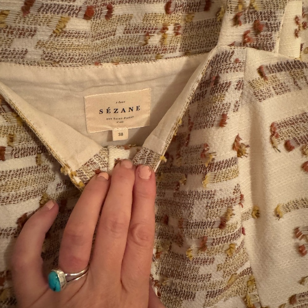 Sezane Felicia Skirt and Heidi Blouse Sezane-  fitted woven - Picture 4 of 10